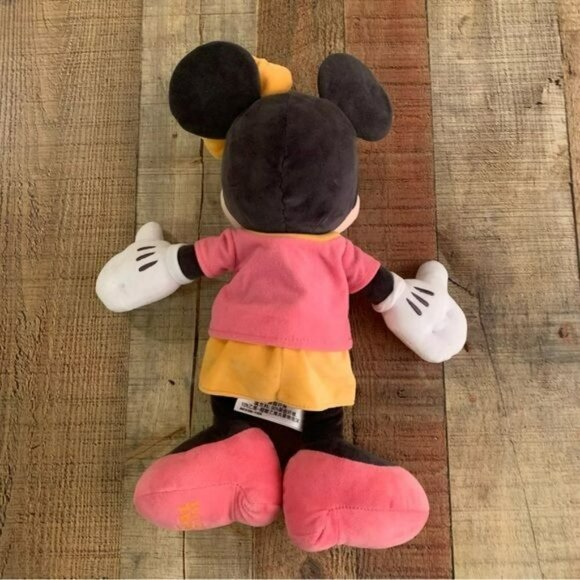 Disney Animal kingdom Minnie Mouse the Dino institute plush stuffed toy animal - Picture 6 of 10